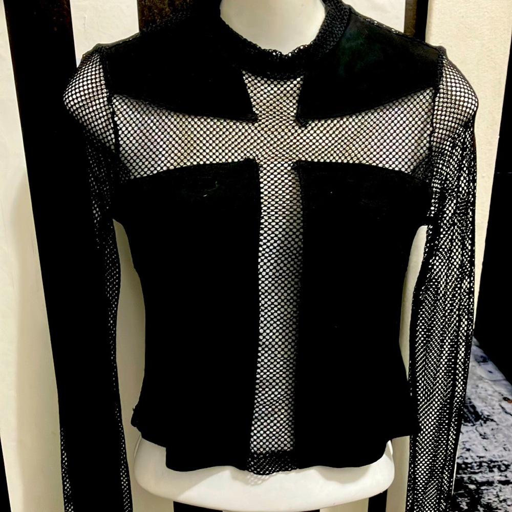 Fishnet Killstar crop